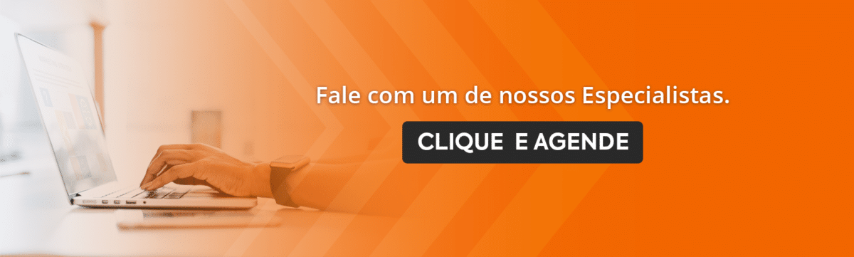 Banner com degradê laranja e chamada para o contato com especialista do ClubPetro