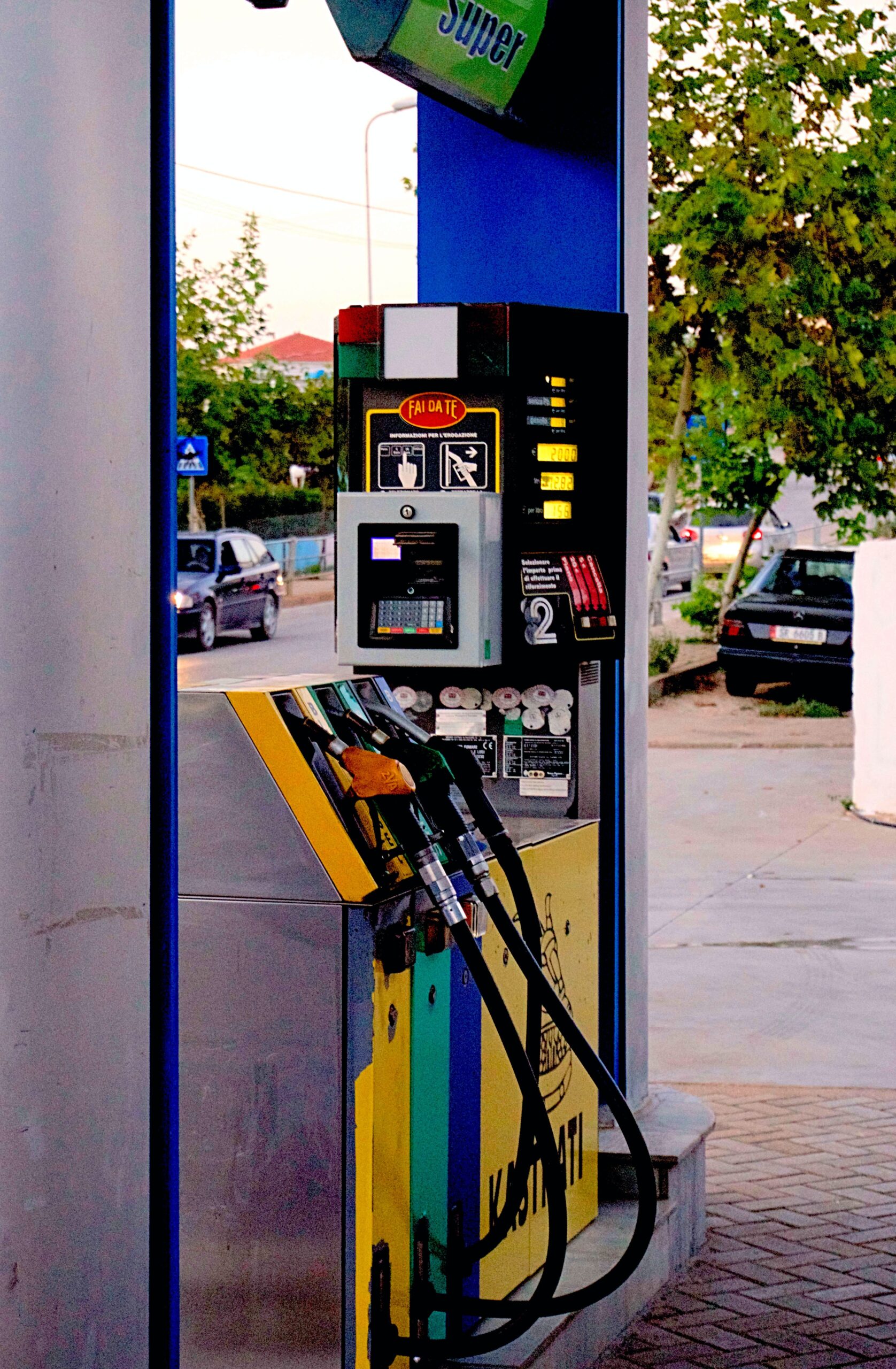 Primeiro e único posto com autosserviço no Brasil