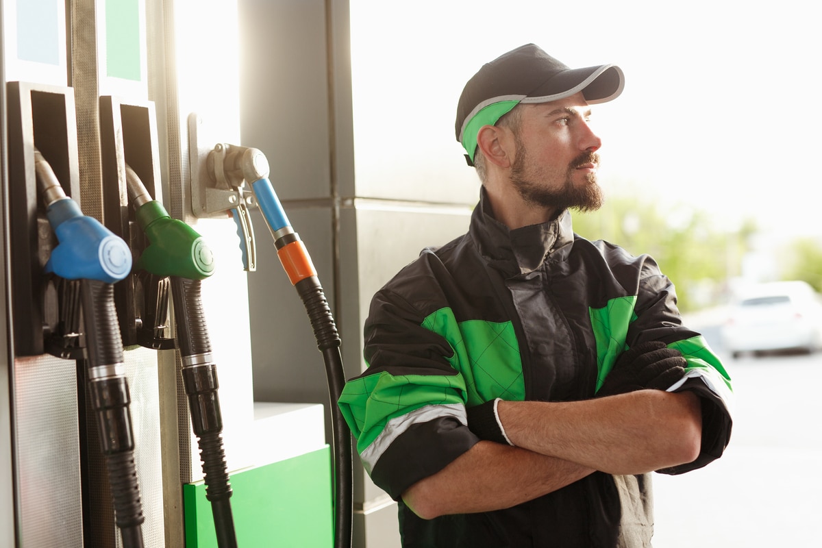 Gerente de posto de gasolina.