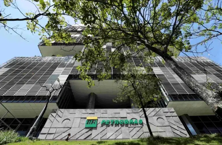Petrobras reajusta gás natural em 19,2%; veja impacto em GNV e contas